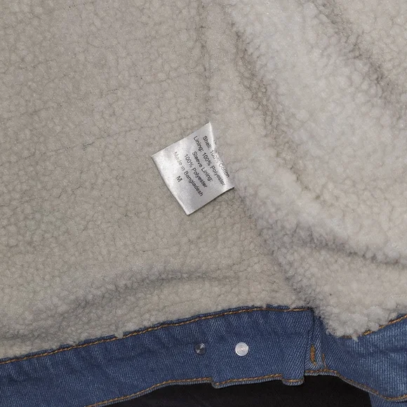 Victory Outfitters sherpa-lined denim trucker jacket. - Picture 4 of 8